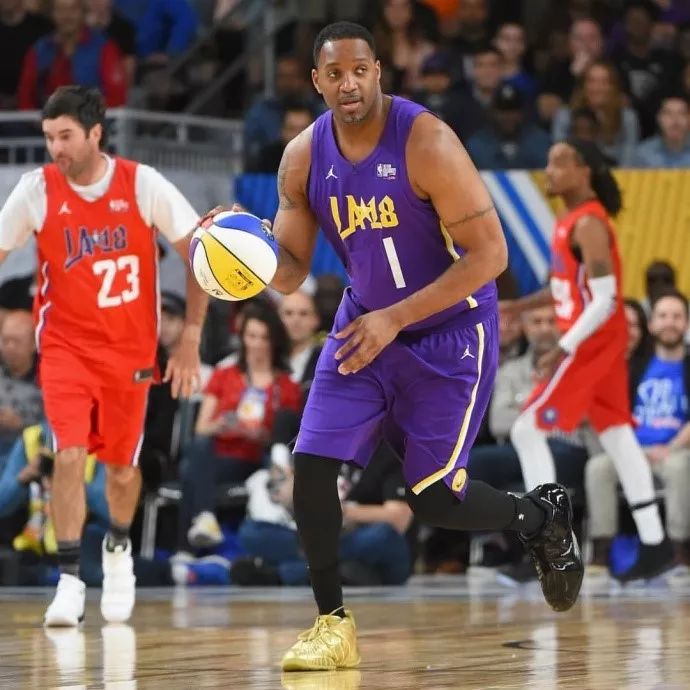 首轮便充满 首轮便充满