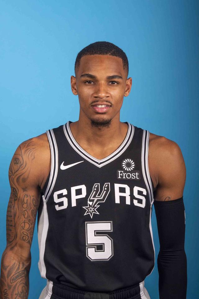 远发展充满 远发展充满