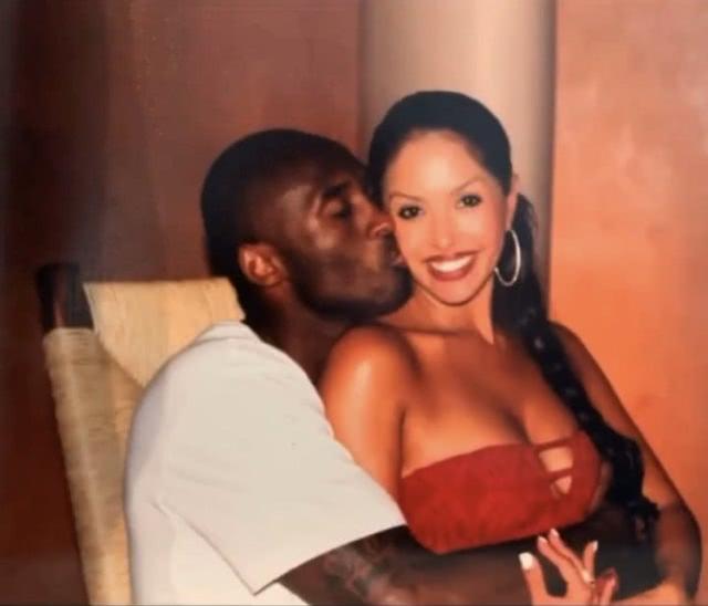 强调礼仪与 强调礼仪与