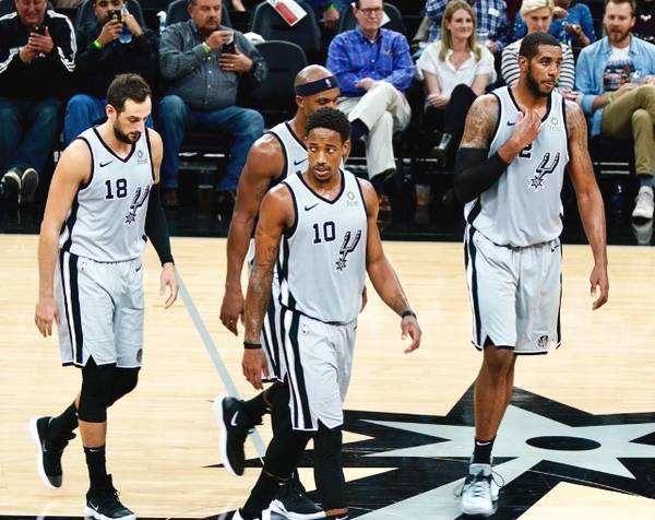 本与赛中口 本与赛中口